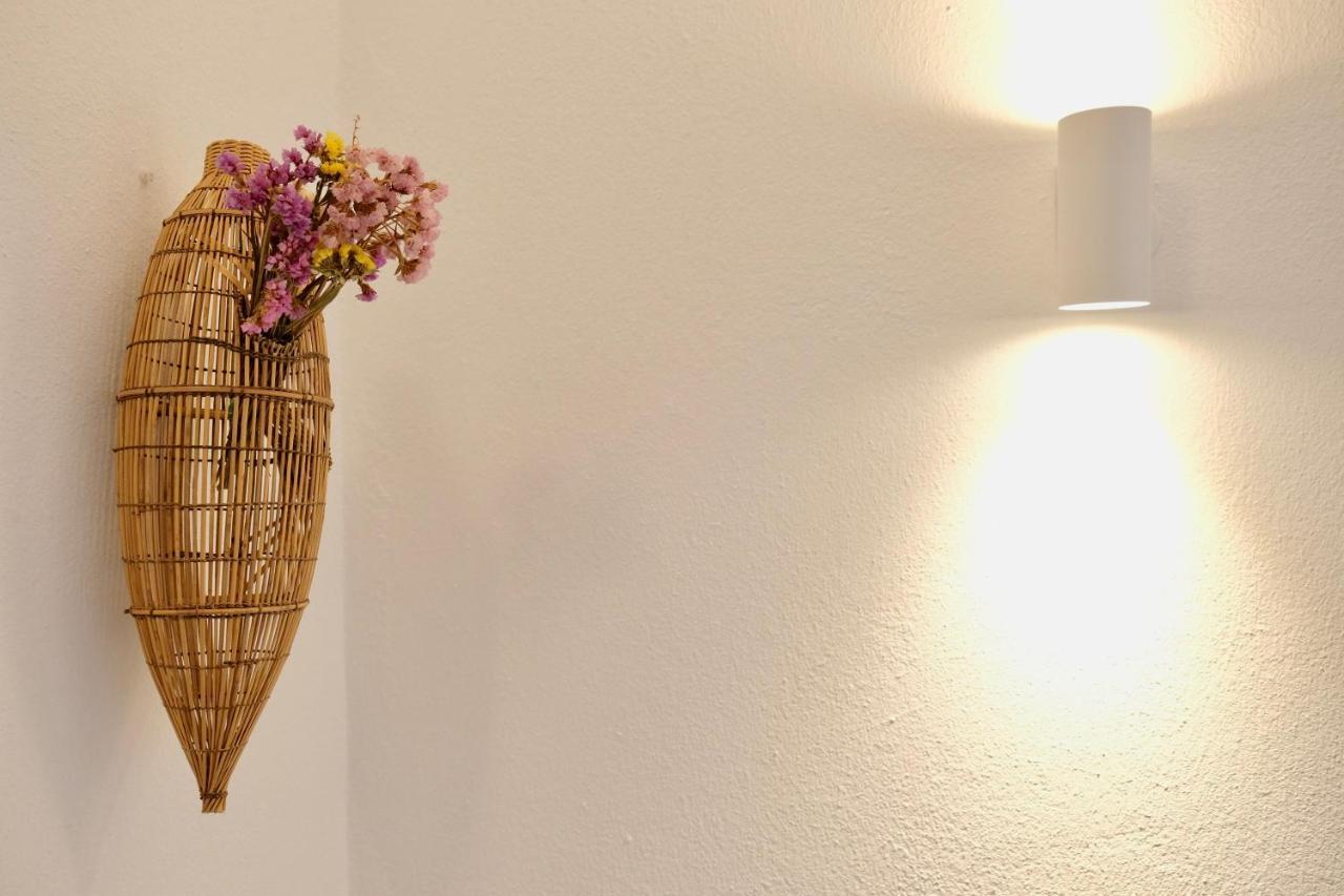 Peaceful & Spacious Apt With Parking & Queen Bed Carvoeiro  Ngoại thất bức ảnh